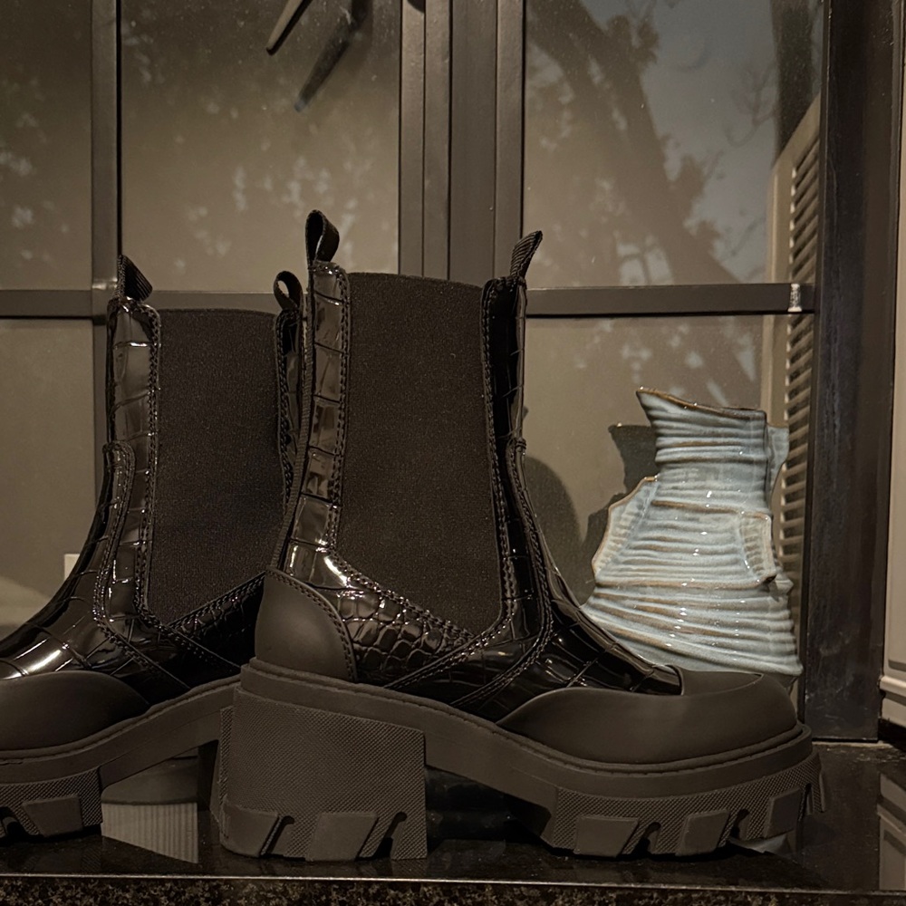 Ganni Black Croc-Embossed Heeled Boots